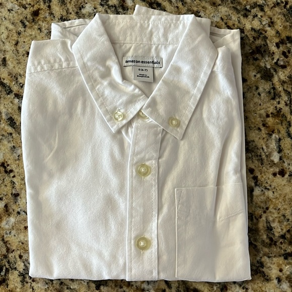 amazon essentials dress shirts Mens Amazon Essentials Button Down Long Sleeve Dress Shirt Lavender Stripe L